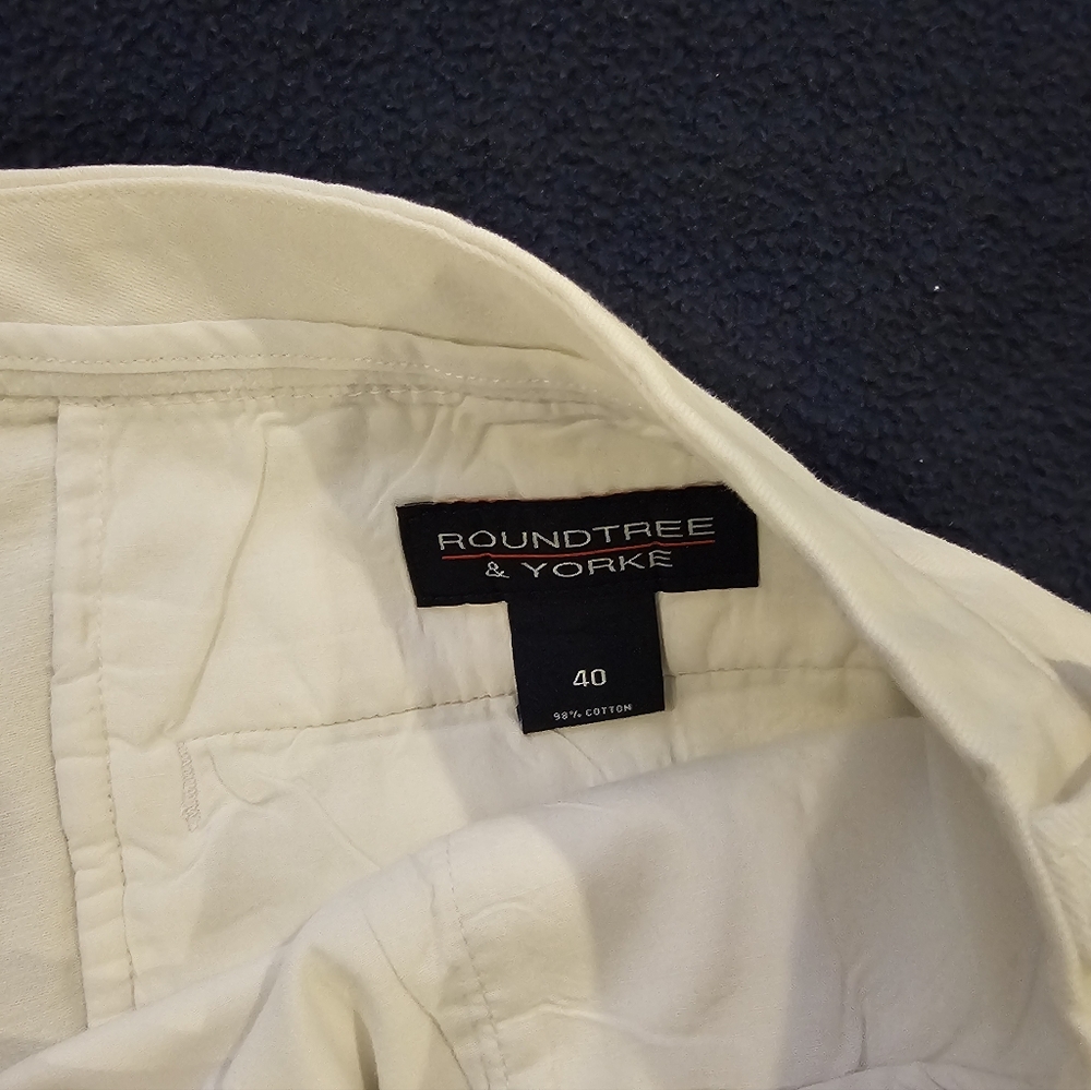 Roundtree & Yorke dress shorts - Picture 3 of 3